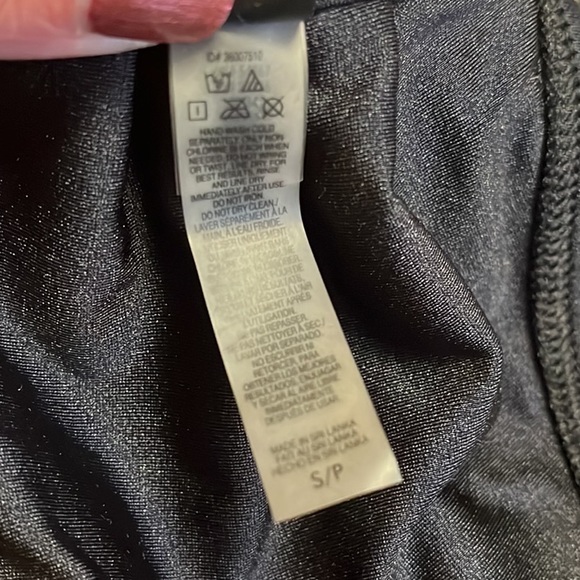 Victoria’s Secret Bikini Top Swimsuit Black Triangle S Small - Picture 5 of 6